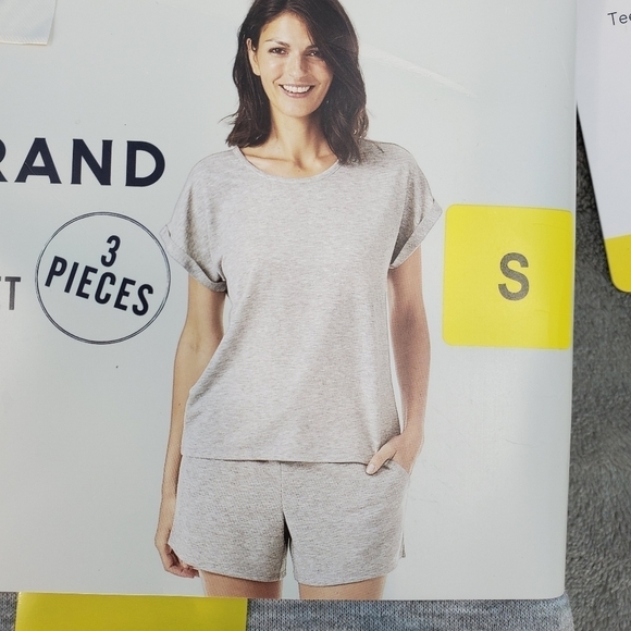 NWT Lucky Brand 3-piece pajama set small - Picture 4 of 9